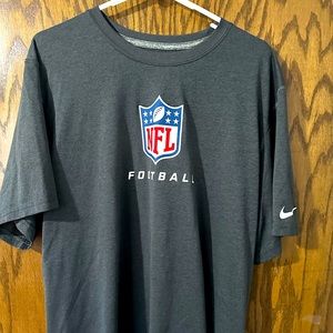 Men’s Nike XL NFL shirt